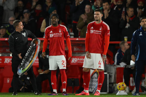 足球是一项 足球是一项